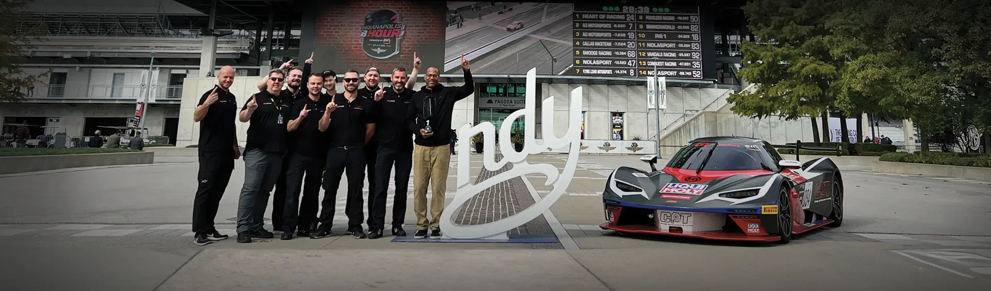 Chicago Performance Wins at SRO Indianapolis